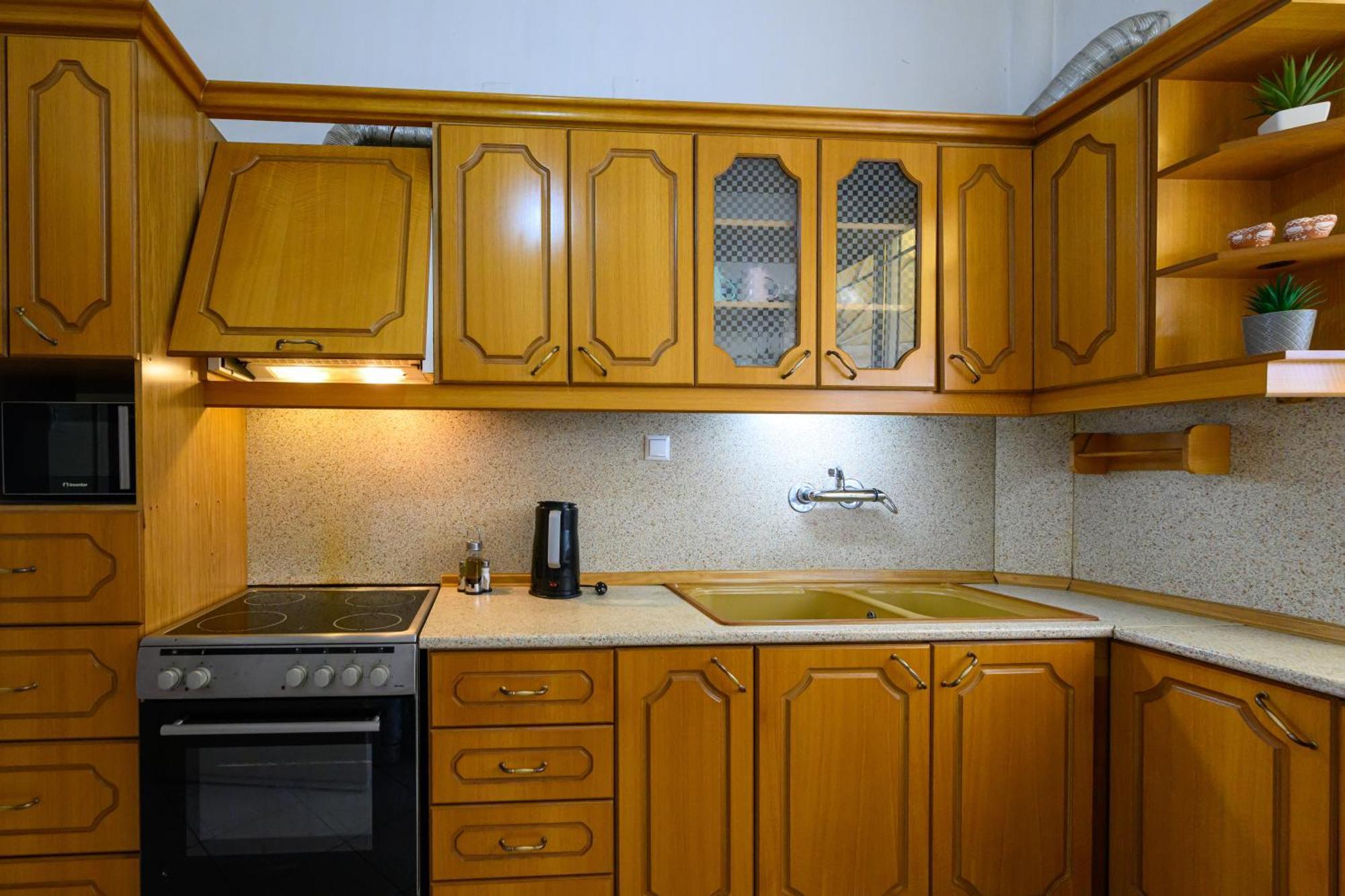 Roubini 52 Apartment Kalamata Exterior photo